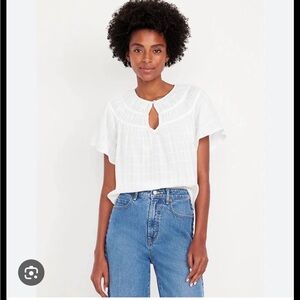 Old Navy Flutter Sleeve Top